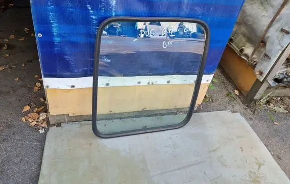 Fiat Ducato Rear windscreen/windshield window 