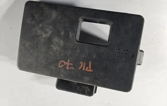 Ford Focus Battery box tray cover/lid 98AB10A659BG