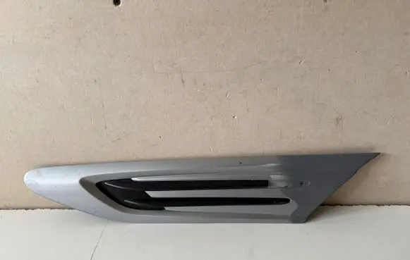 Toyota GT 86 Fender trim (molding) 91112CA260