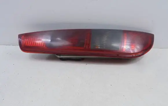 Ford Focus C-MAX Rear/tail lights 4M5113405F