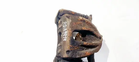 Toyota Corolla Verso AR10 Front brake caliper