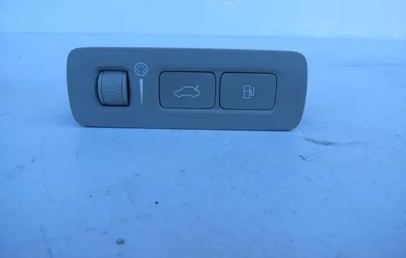 Volvo S90, V90 Tailgate opening switch 31481438 19W191 T19190004301