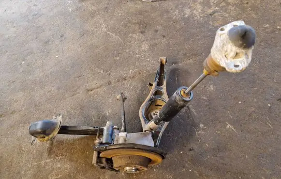 Volkswagen PASSAT B7 Rear wheel hub spindle/knuckle 