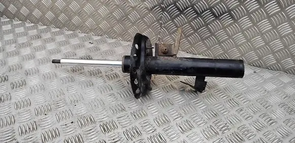 Volvo V70 Front shock absorber/damper 824904006095