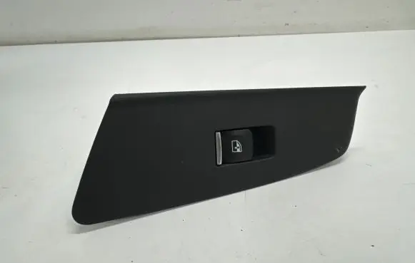 BMW 5 G30 G31 Electric window control switch 9327031