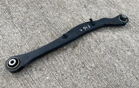 Rear upper control arm/wishbone