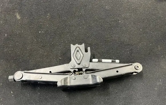 Chevrolet Camaro Lift Jack 68102268A6