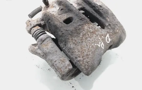 Opel Omega B2 Front brake caliper 
