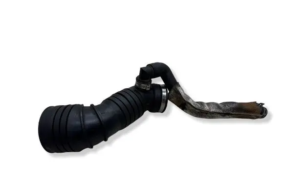 Audi A4 S4 B7 8E 8H Turbo air intake inlet pipe/hose 3B0129615K