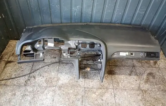 Audi A6 S6 C6 4F Dashboard 4f0857067a