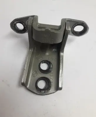 Renault Kadjar Front door lower hinge 2551R A046574