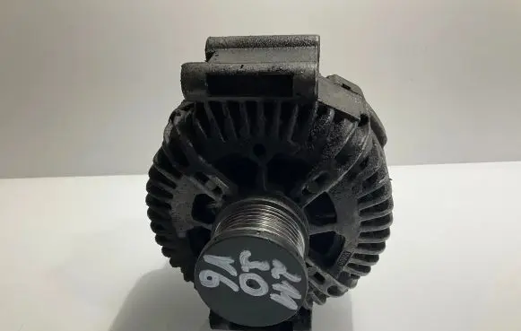 Mercedes-Benz E W211 Generator/alternator