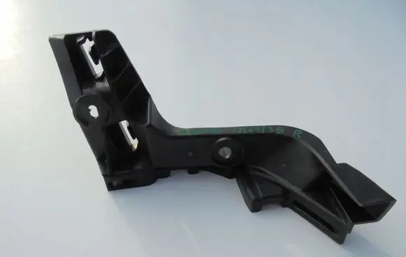 Seat Arona Rear bumper mounting bracket 6F9807378D