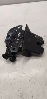 Audi A4 S4 B7 8E 8H Tailgate/trunk/boot lock/catch/latch 8P4827505B