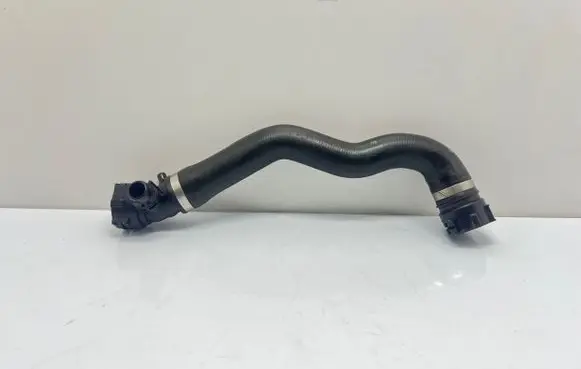 BMW 4 F32 F33 Engine coolant pipe/hose 7812941