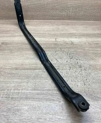 BMW 3 F30 F35 F31 Fuel tank mounting bracket 7260945