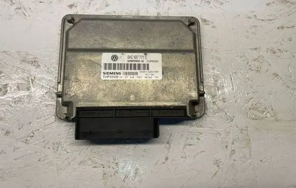 Volkswagen Touareg I Gearbox control unit/module 0AC927771C