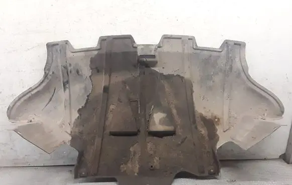 Audi 80 90 S2 B4 Engine splash shield/under tray 8A0863823