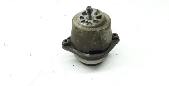 Porsche Cayenne (9PA) Engine mount bracket 94837505001
