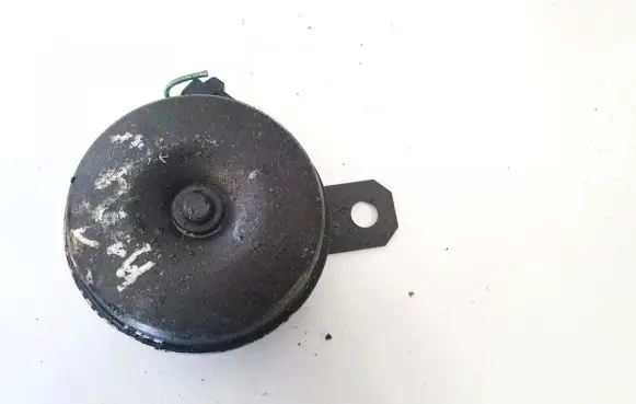 Toyota RAV 4 (XA20) Horn signal 8651042040 86510-42040