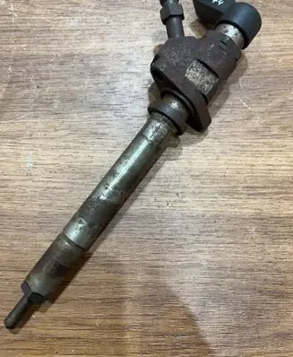 Volvo V70 Fuel injector 9657144580 HE2742512