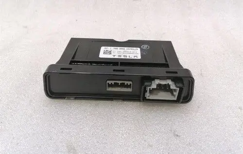 Tesla Model S Hand brake control module 100761800E