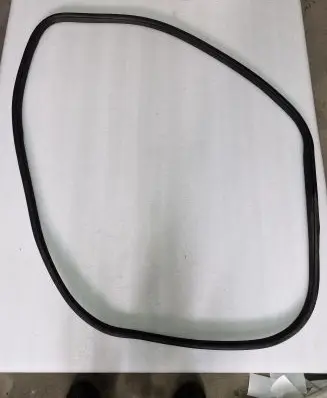 Jeep Grand Cherokee WL Front door rubber seal