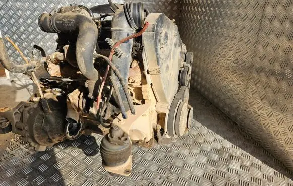 Volkswagen PASSAT B4 Engine AHU