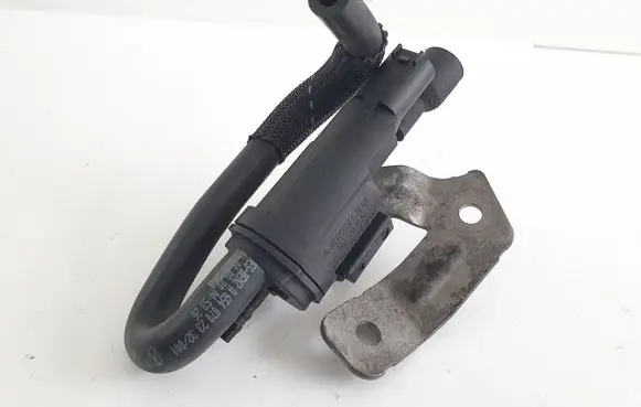 Mercedes-Benz Sprinter W907 W910 Vacuum valve 0025407097