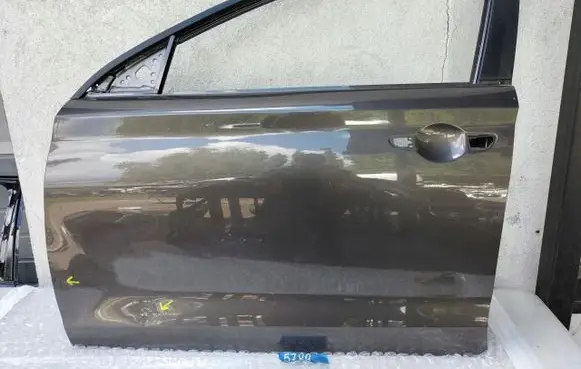 Hyundai i30 Front door