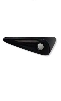 Tesla Model Y Juniper Front fender indicator light 182073500D 1820735