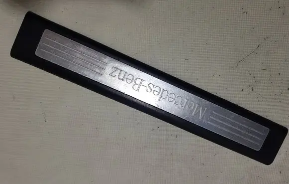 Mercedes-Benz ML W164 Front sill trim cover 1646803435BBG A1646803435