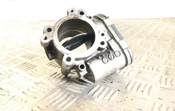 Mercedes-Benz E W212 Throttle valve A6420900270 0281002894