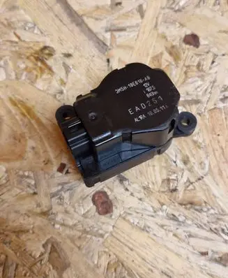 Ford Grand C-MAX Air flap motor/actuator 3M5H19E616AB EAD251 11875