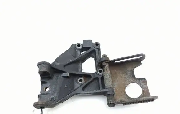 Mercedes-Benz S W116 Generator/alternator bracket 1101550435