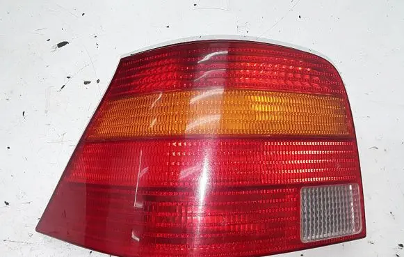 Volkswagen Golf IV Rear/tail lights 1J6945095Q