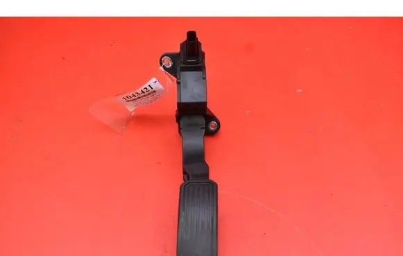 Toyota Auris 150 Accelerator throttle pedal 78110-02010