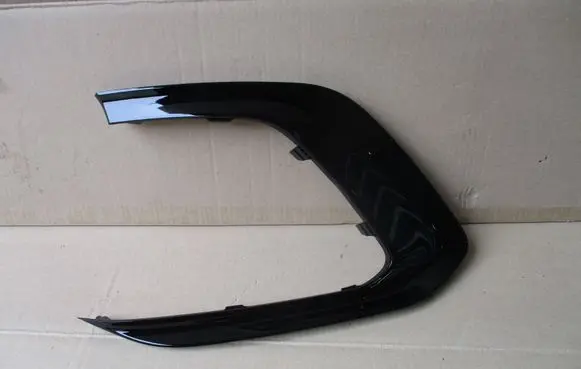 KIA Xceed Front bumper lower grill 86566-J7PA0