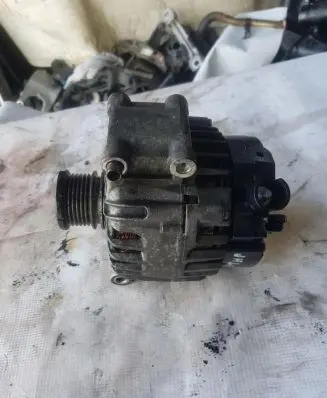 Peugeot RCZ Generator/alternator 9666997980