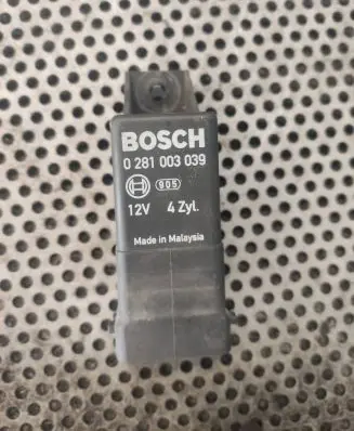 Fiat Ducato Glow plug pre-heat relay 0281003039