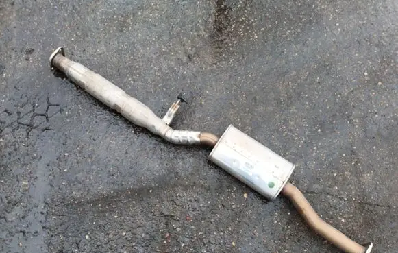 SsangYong Tivoli Rear muffler/silencer tail pipe 