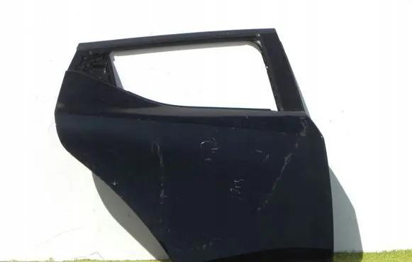 Nissan Micra K14 Rear door