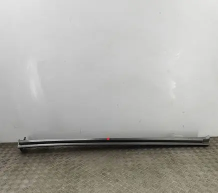 Genesis GV60 Sill 877562W000
