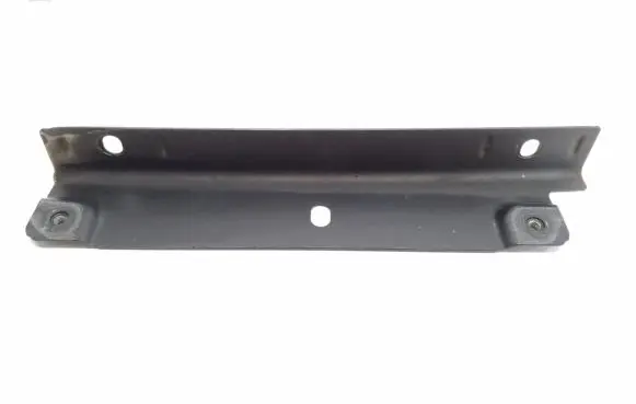 Mercedes-Benz SLK R172 Fender mounting bracket A1728800714