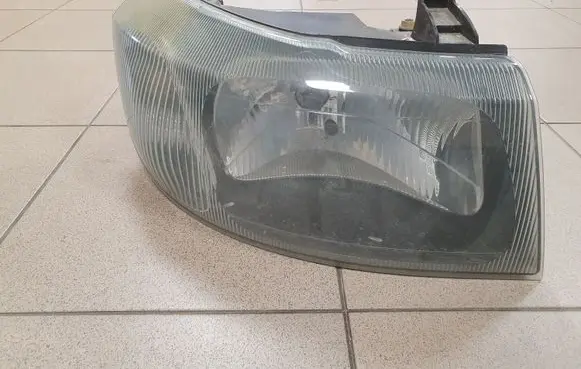 Ford Transit Headlight/headlamp