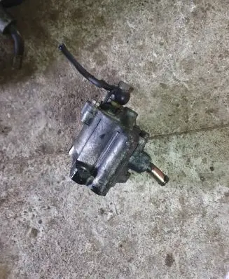 Toyota Corolla E120 E130 Vacuum pump 2930027010 0810002590