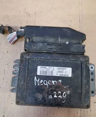 Renault Scenic I Engine control unit/module 8200036523 S110030010