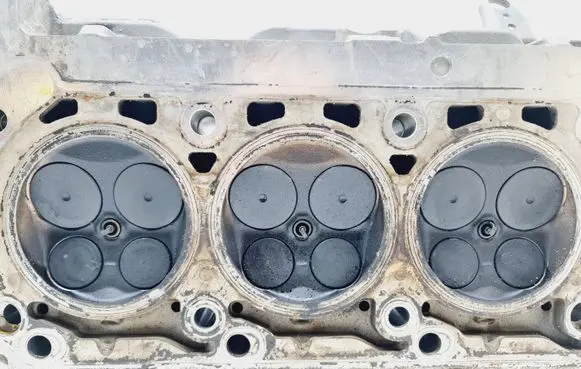 Mercedes-Benz C W204 Valve 