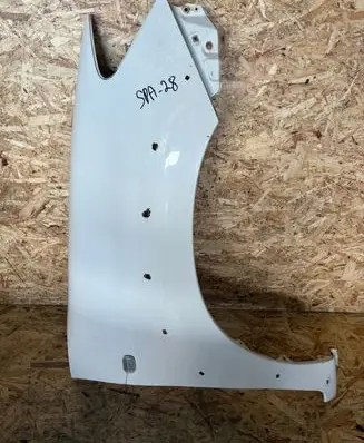 Toyota Hilux (AN10, AN20, AN30) Fender