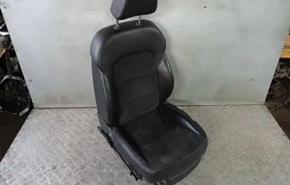 Skoda Fabia Mk3 (NJ) Front driver seat 5111